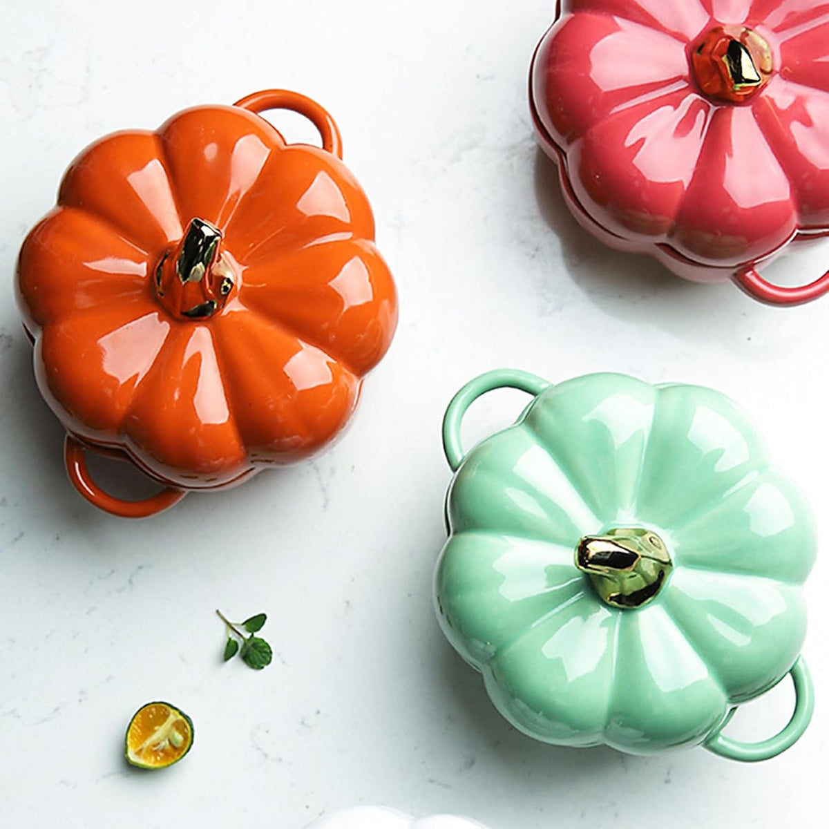 Pumpkin-Shaped Ceramic Dutch Oven – Mini Covered Casserole & Baking Dish with Lid, Orange